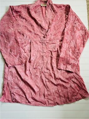 Victoria’s Secret Vintage Pink Floral Robe Pajama Top M/L